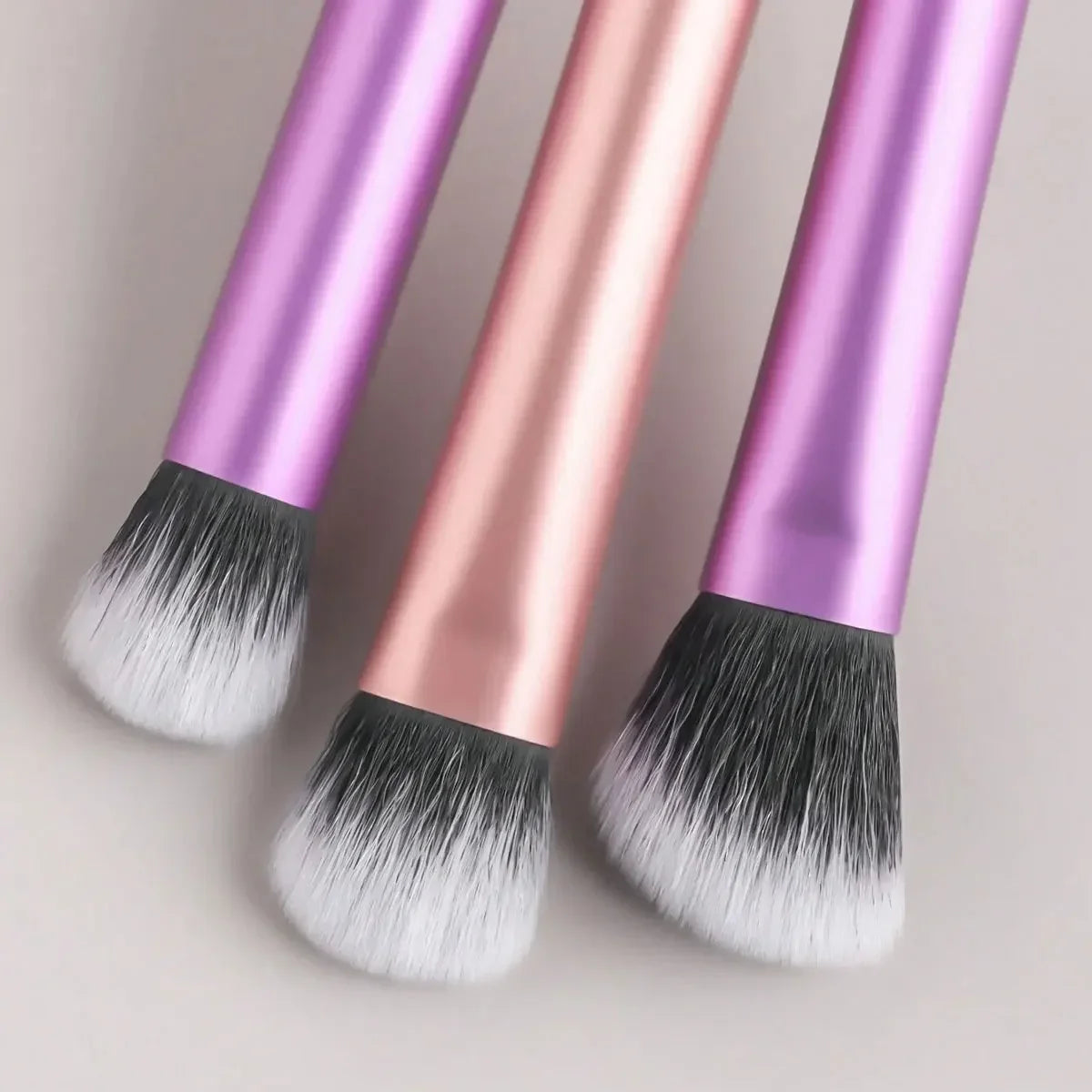 ARDENZIIA™ Set de 12 Pinceaux de Maquillage – Teint & Yeux | Poils Doux & Finition Pro